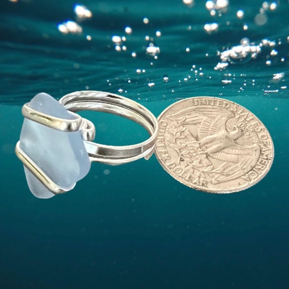 Red and Carolina Blue Pompano Beach Glass Freeform  Adjustable Ring - Picture 4 of 5